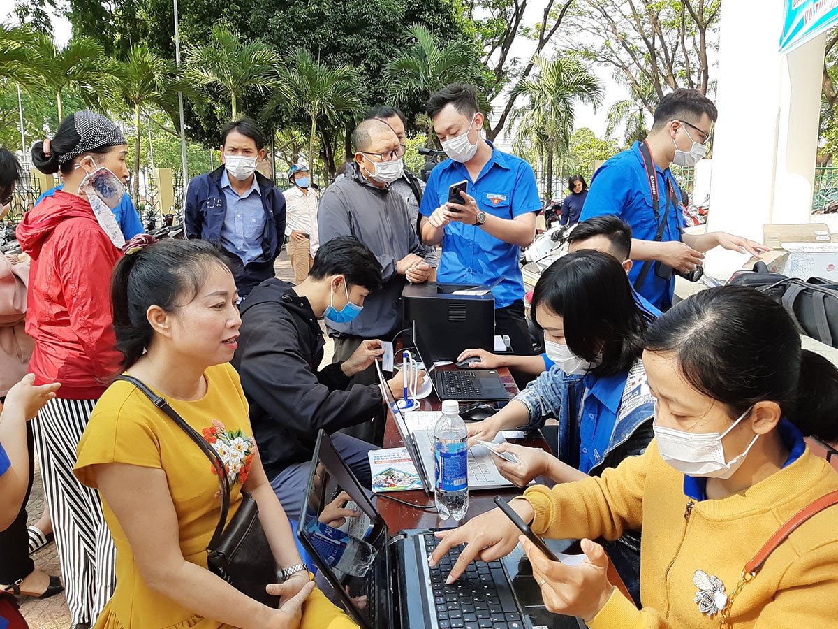 BHXH tỉnh triển khai Đề án phát triển ứng dụng dữ liệu về dân cư, định danh và xác thực điện tử giai đoạn 2022 - 2025