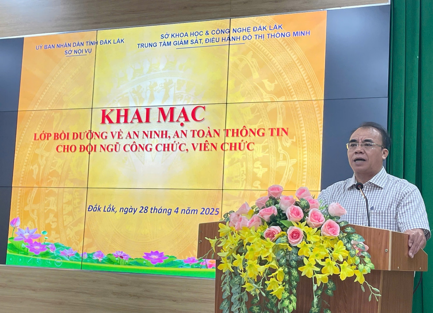 TP.Buôn Ma Thuột: Khai giảng lớp bồi dưỡng về an ninh, an toàn thông tin cho đội ngũ công chức, viên chức trên địa bàn tỉnh