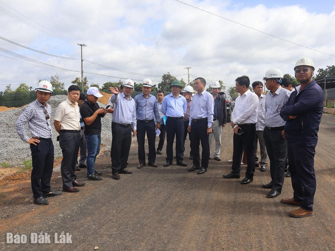 Đột phá chiến lược về hạ tầng giao thông