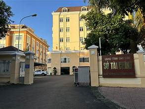 Công tác sắp xếp, xử lý tài sản công là trụ sở làm việc  sau sáp nhập trên địa bàn tỉnh Đắk Lắk