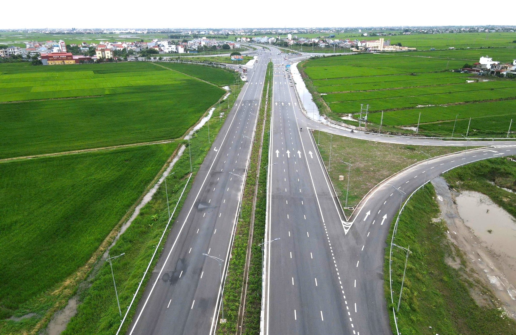 zalo19915636980943-17677715550541766030091-1767960852341643773529