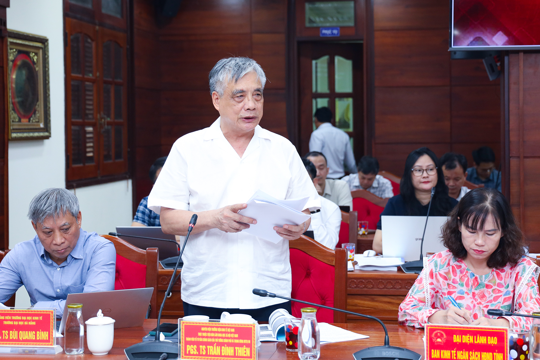 205Tư vấn.jpg